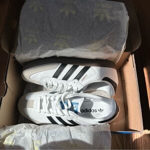 Adidas Sambas